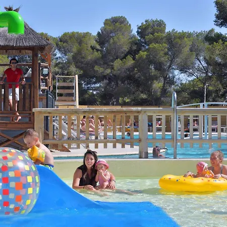 Camping -valmer *